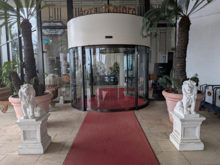 ホテルカターラ